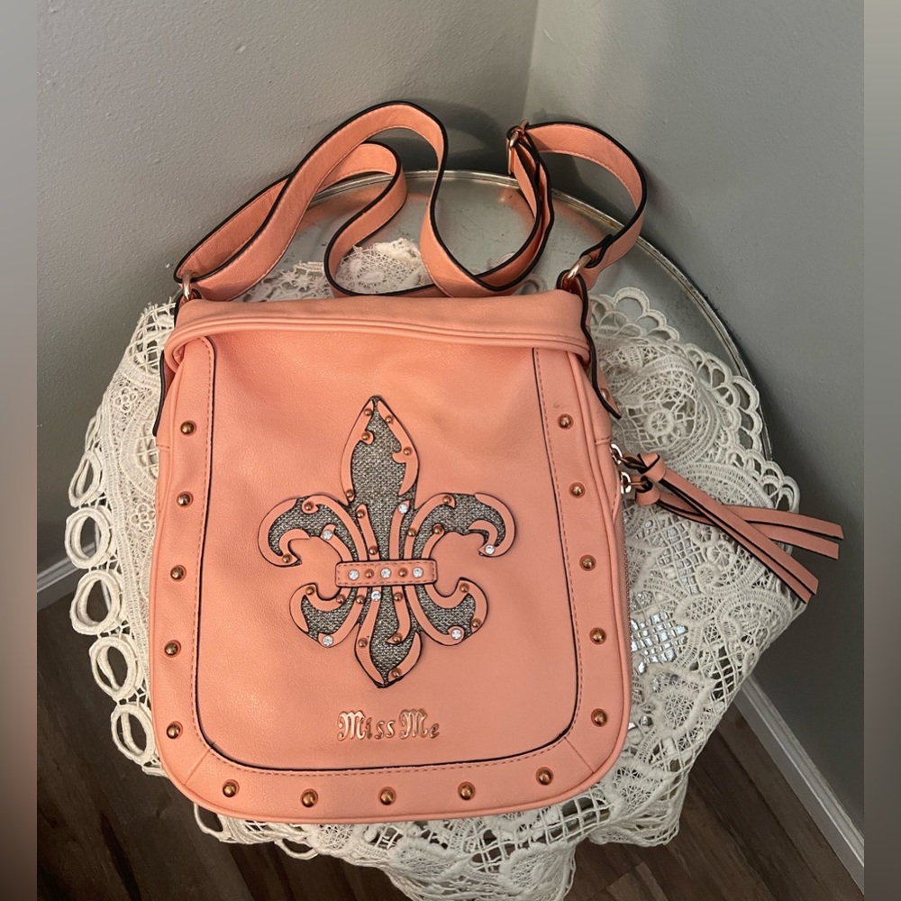 COPY - Miss Me Purse